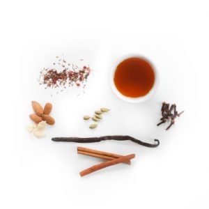 Cardamom, vanilla, rooibos brewed tea